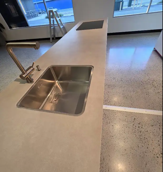 Stainless steel kitchen sink and benchtop